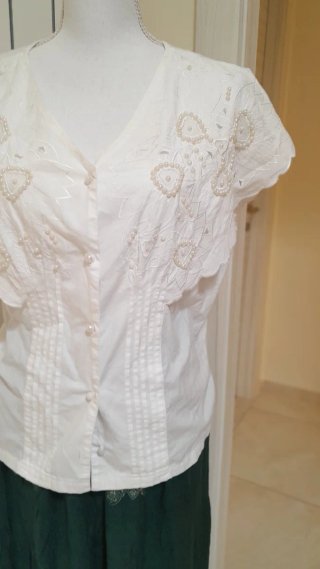 Camicetta bianca cotone con perle