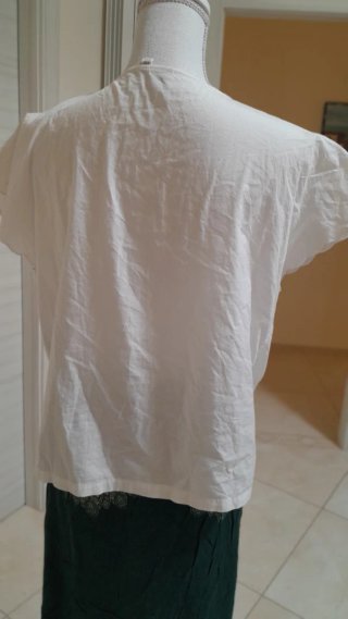 Camicetta bianca cotone con perle