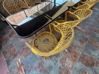 Conjunto mesa y 4 sillas terraza/restaurante