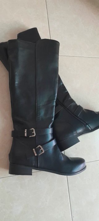 Botas altas negras talla 42/43