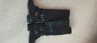 Botas altas negras talla 42/43