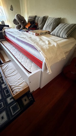Letto a castello con materassi memory foam