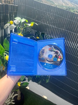 PS4 ARK: Survival Evolved + MotoGP 20 | Lote de 2
