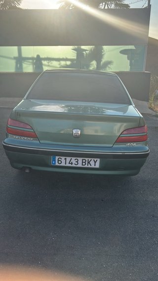 Peugeot 406 2021