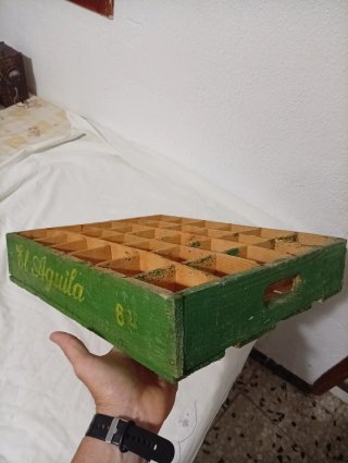 Caja Cerveza El Águila Antigua Madera
