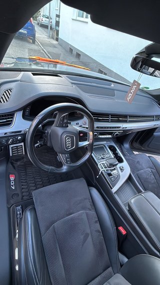 Audi SQ7 2018
