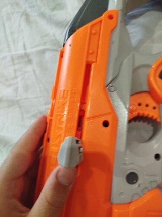 Pistola Nerf N-Strike Elite