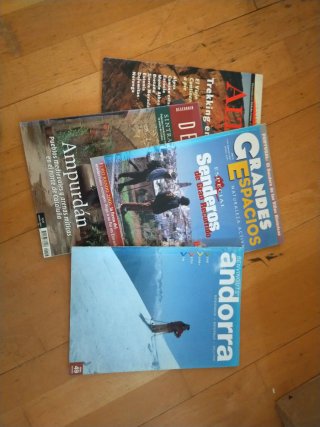 Revistas viajes y aventura de los 2000