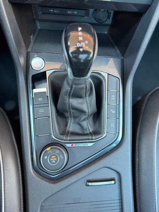Volkswagen Tiguan  2.0 tdi RLine 4Motion DSG -