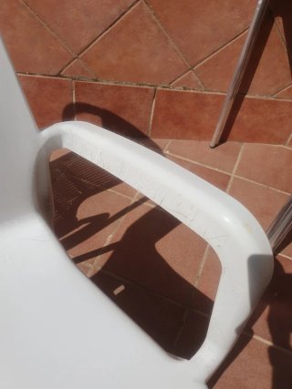 Silla de plástico Cruzcampo