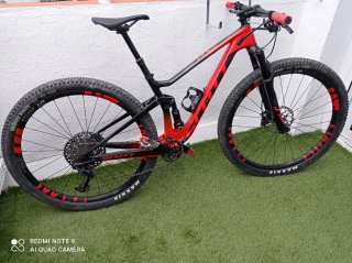 Bicicleta Scott Spark RC Team