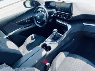 Peugeot 3008 2022