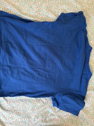 Camiseta Emporio Armani Azul Básica