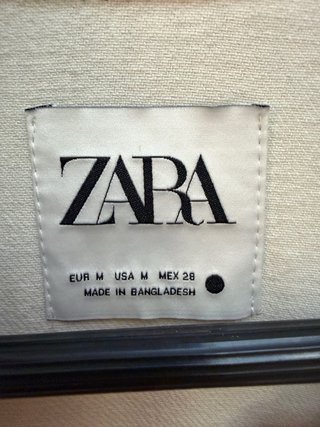 Chaqueta Zara Beige