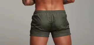 Bañador hombre verde militar con cremalleras