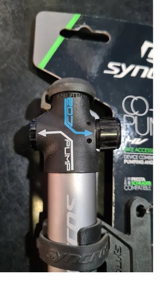 Bomba Syncros CO-TWO HV CO2