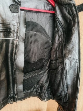 Chaqueta Piel Negra Motero Talla XL excelente