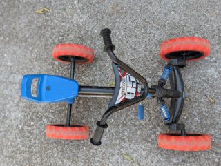 Kart de pedales Berg para niños