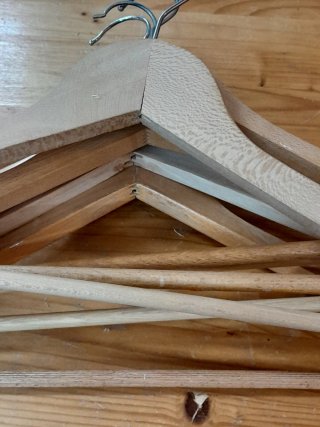 12 Perchas Madera Natural