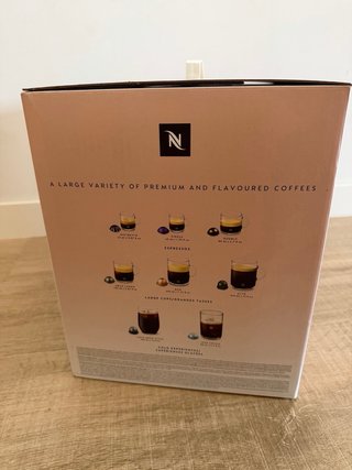 Cafetera Nespresso Vertuo Pop Amarilla