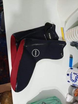 Traje neopreno SRFACE Yamamoto #40 +guantes+escarp
