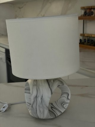 Lamparita de mesa mármol diseño moderno