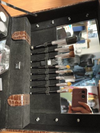 Estuche de maquillaje cocodrilo