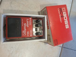 Pedales de efectos para guitarras electricas.