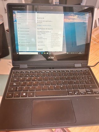Acer TravelMate Spin B311RN-31 in ottime condizioni.