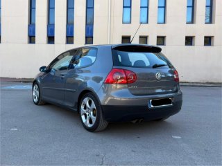 Volkswagen Golf 2005