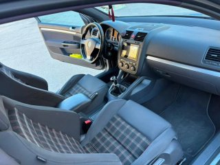 Volkswagen Golf 2005