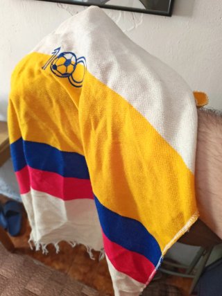 Poncho Colombia 100 años