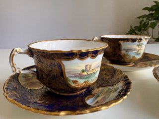 Tazze antiche dipinte a mano Hand painted antiques