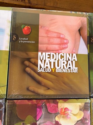 12 libros de medicina natural