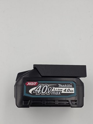 Makita 40v XGT – 4 Soportes para baterías