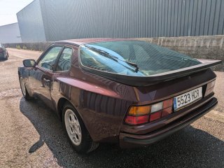 Porsche 944 1984