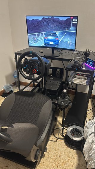 Cockpit Sim Racing Logitech G29 + Palanca
