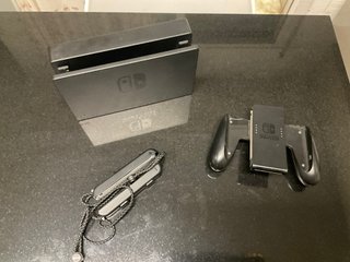 Nintendo Switch v1 (2017)
