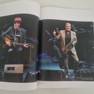 Lucio Dalla Tutta la vita Resto del Carlino 2012