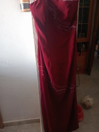 Vestido negro y rojo sin estrenar T48/44