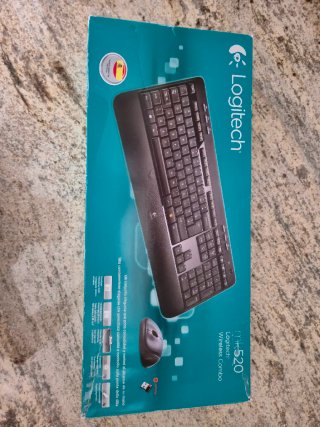 Combo Teclado y Ratón Inalámbrico Logitech K520 Es