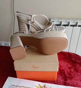 Cuñas Blancas Talla 41