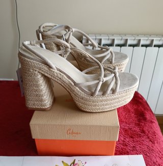 Cuñas Blancas Talla 41