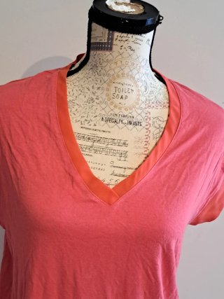 Camiseta manga corta naranja y rosa