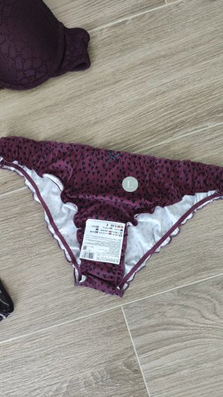 Conjunto lencería morado y negro Talla L