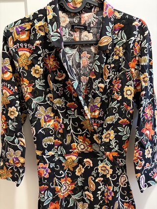 Vestido floral Stradivarius Talla S