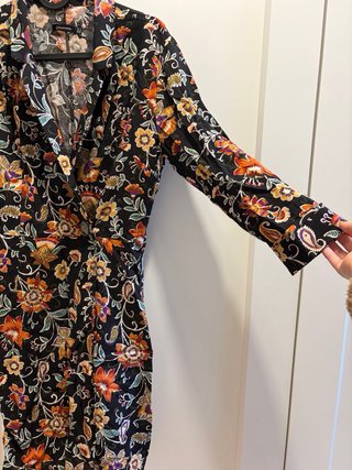 Vestido floral Stradivarius Talla S