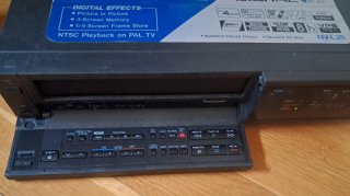 Panasonic NV-L28  HQ VHS Video Cassette Recorder.