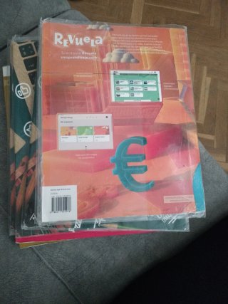 Economía y emprendimiento. 4 Secundaria. Revuel...