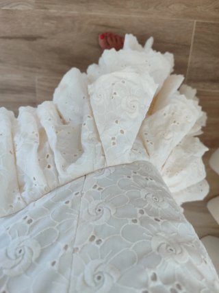 Traje de flamenca blanco volantes